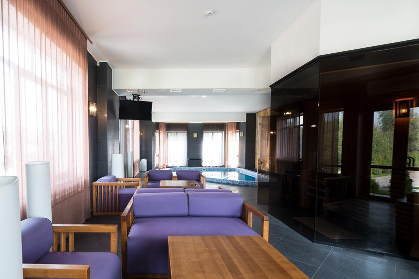 Otte Hotel Мирхород Екстериор снимка